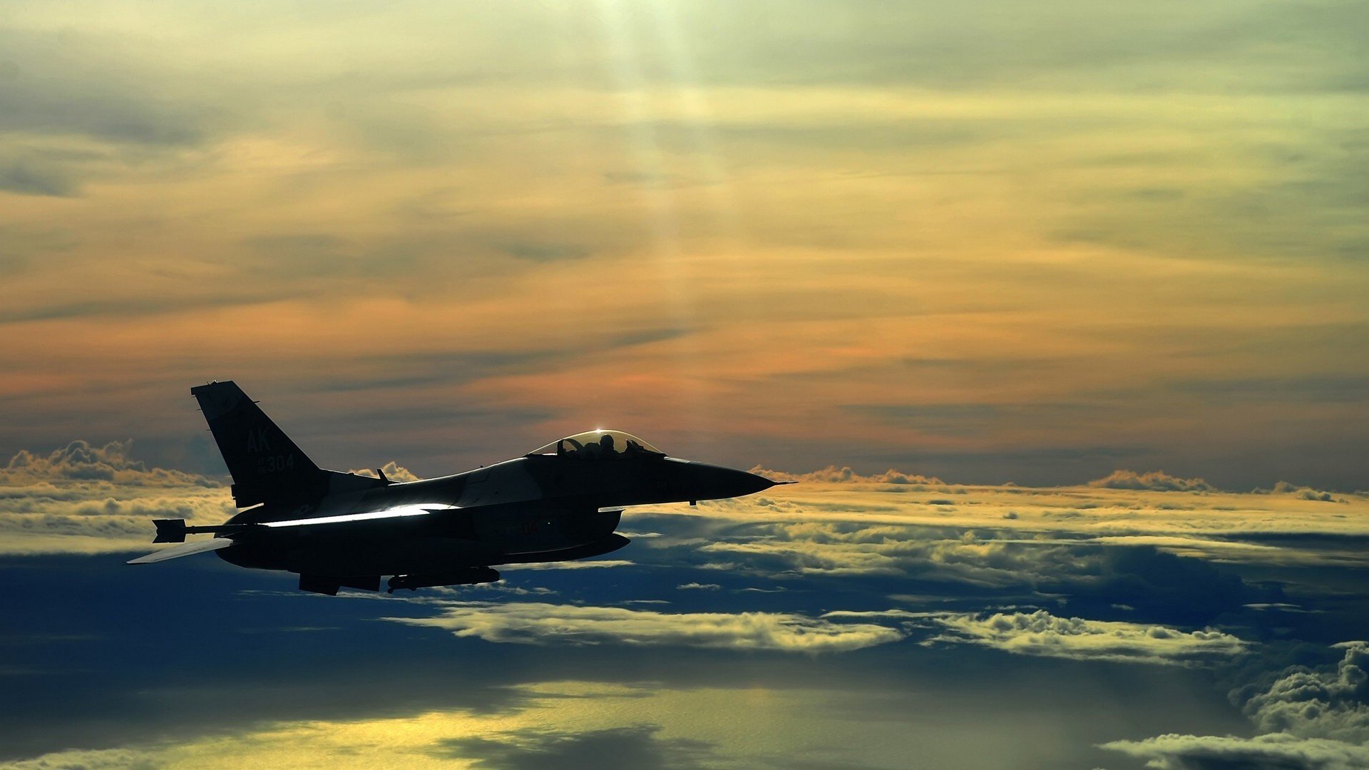 男队仰泳突破个人极限,中国男子仰泳领军人物