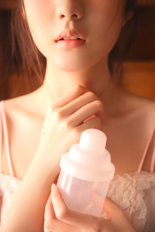 伯科夫女子50米仰泳决赛夺冠有望