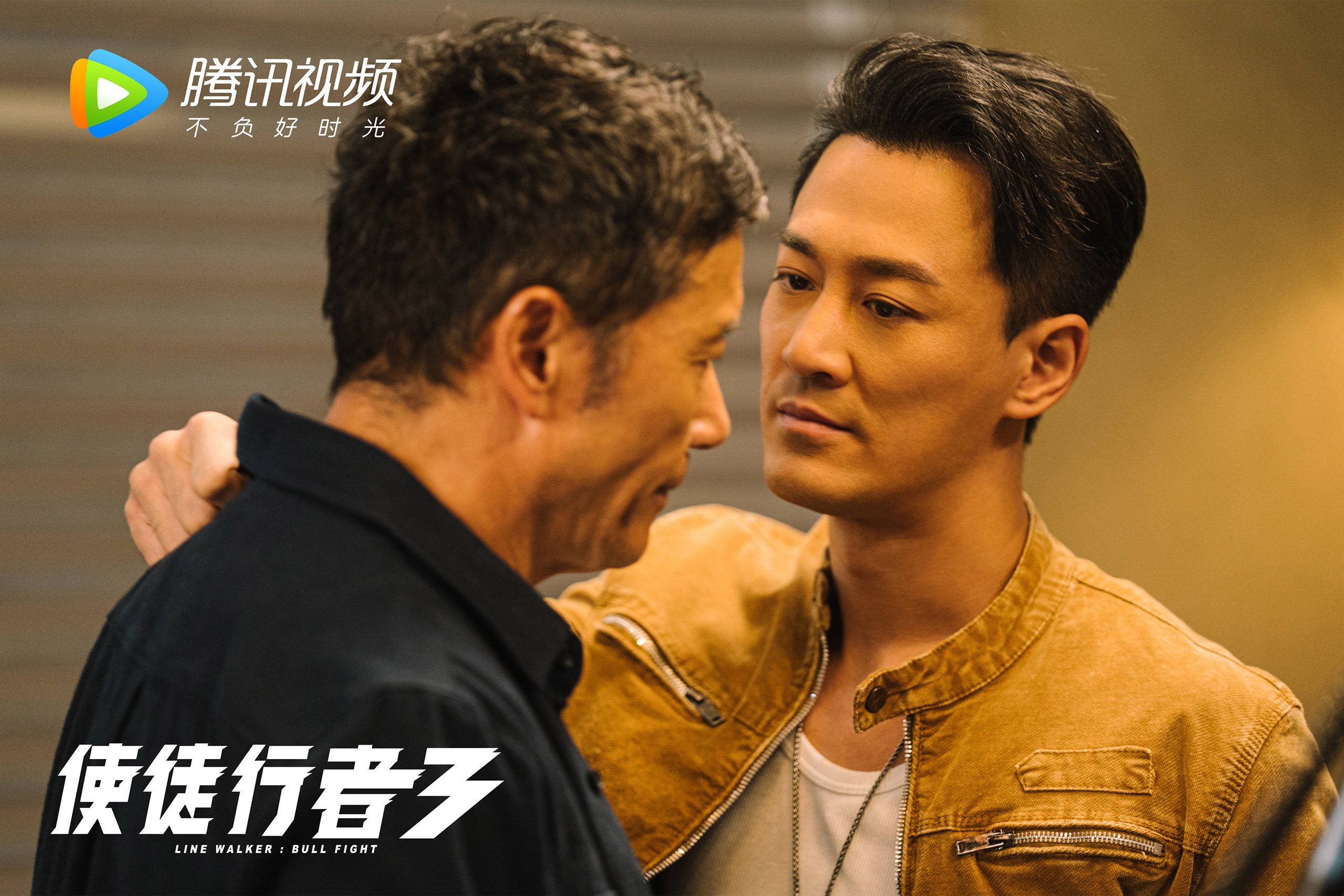 霍勒迪与字母哥默契十足挡拆无解，霍勒迪詹姆斯